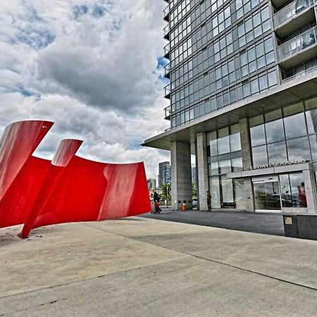 Luxury Downtown Lakeview & City View Condo Toronto Bagian luar foto